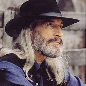 Country music radio interview with Charlie Landsborough.